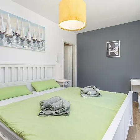 House Dan With Private Pool Kras