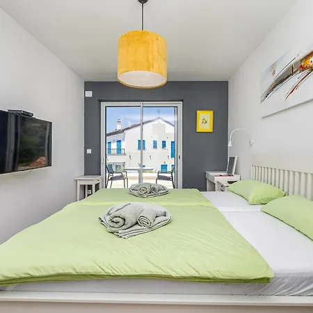 House Dan With Private Pool Kras