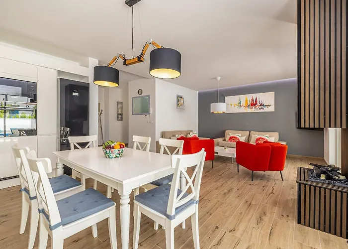 House Dan With Private Pool Villa Kras