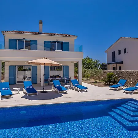 House Dan With Private Pool * Kras